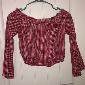 Red and white off the shoulders crop top